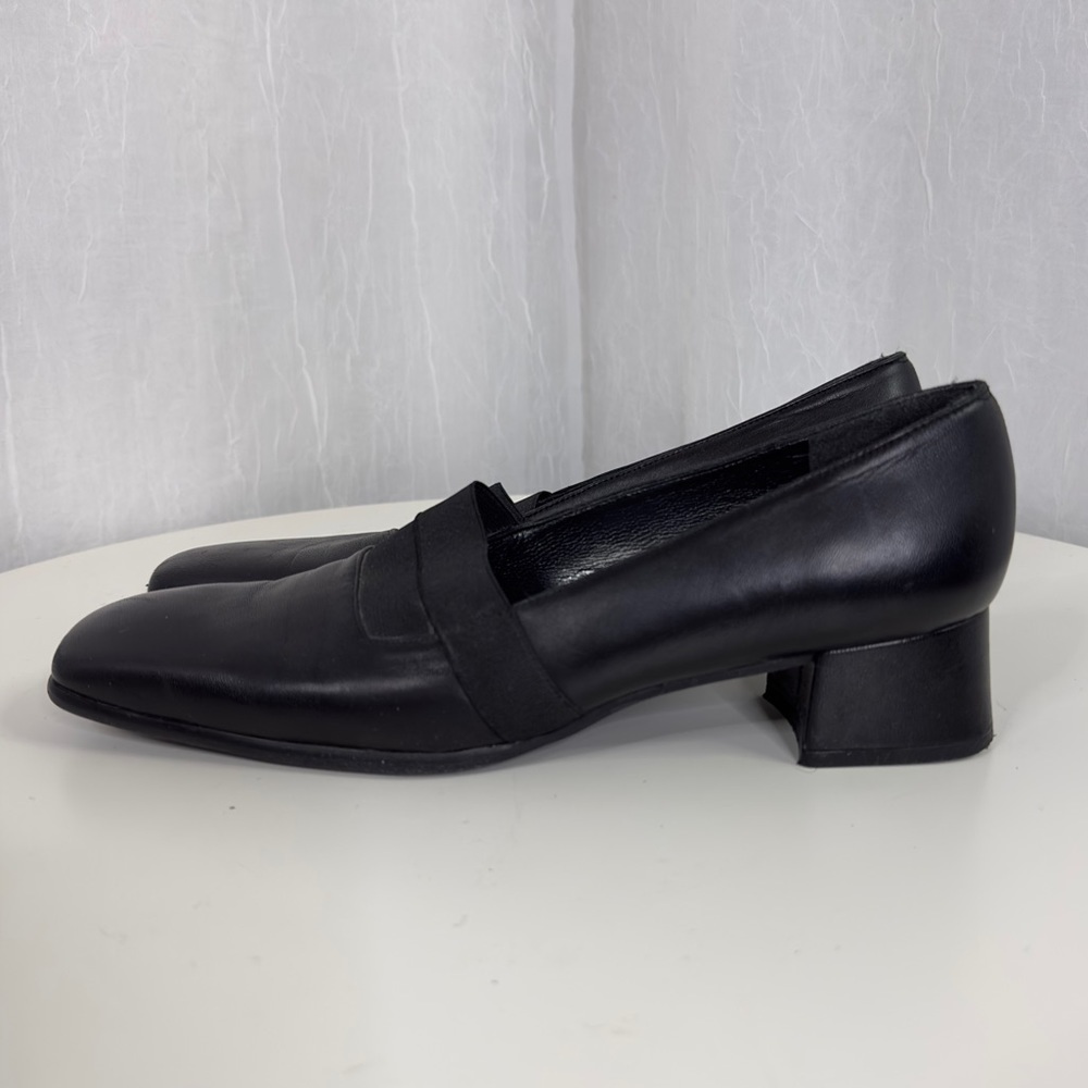 STUART WEITZMAN Vintage Leather Heels | Designer Loafers